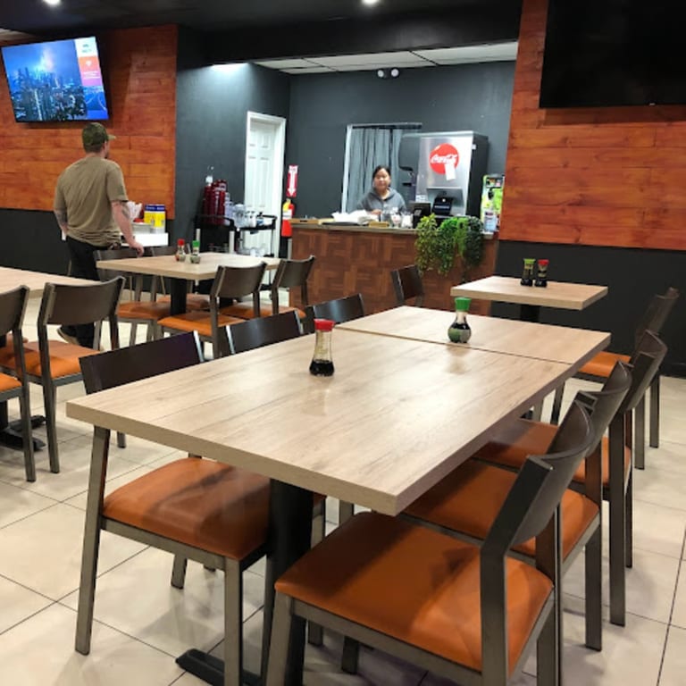A Dining Experience for All 👨‍👩‍👧‍👦